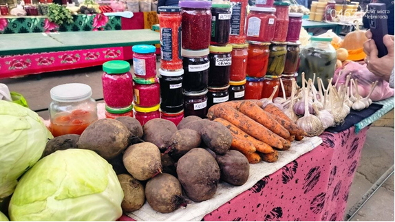Ціни на продуктових ринках Чернігова (станом на 10 червня 2025 року)